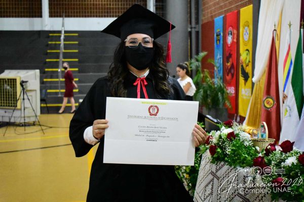 dsc_0617-graduacion-2020e5260948-e8f9-69d5-438b-f888ffd83d5475D39160-E320-8204-C609-7A96BDD0B134.jpg