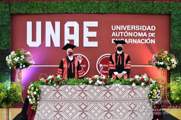 graduaciona-isede-unae-2020-10ec8d6e44-75fc-d0ba-a436-e7be6197e42eF275F5CB-DCD1-6909-EE9C-0D71CAB724A2.jpg