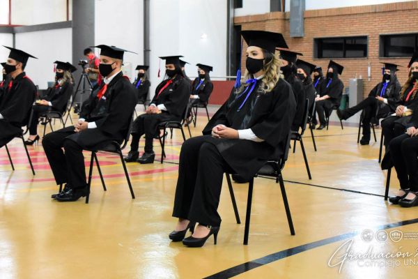 graduaciona-isede-unae-2020-127ebe8d29-6b7e-2d82-a95b-9fb1621661102667373F-4D24-9BA3-A896-92233086B7FA.jpg