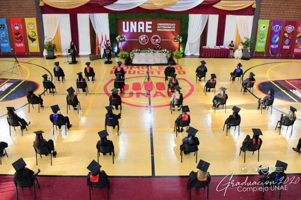 graduaciona-isede-unae-2020-156d98a37e-d681-1ec6-7434-15737be47fcdB9FF1175-1572-6B1A-7182-E6FC82D28E43.jpg