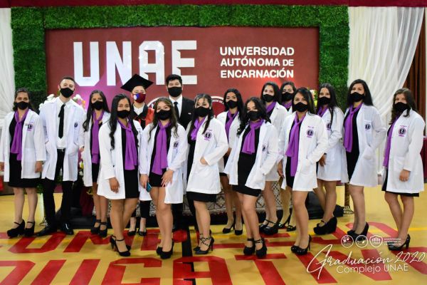 graduaciona-isede-unae-2020-2571287f4-1efa-b4c3-8952-4963d879c28fE90025F1-77BF-5BD4-F785-3771B9C27CE8.jpg