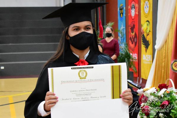 graduaciona-isede-unae-2020-5500af2c08-1309-9fe3-6c19-f09ce395e8e968064B1E-EB6A-4730-F8EB-652A83314884.jpg