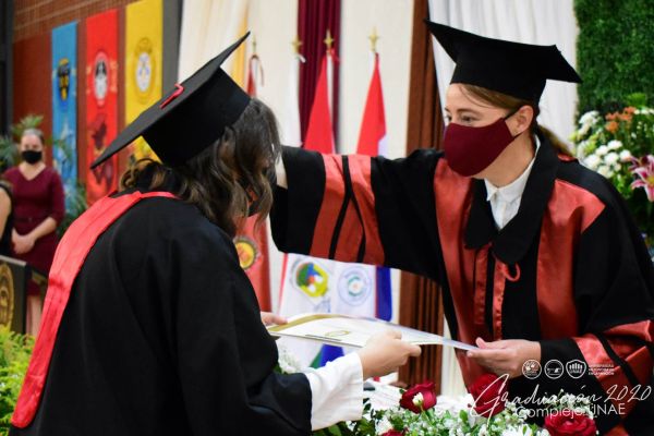 graduaciona-isede-unae-2020-56e15d9458-fba5-4d1a-d860-5b37b2f1a539D7BAF519-5D84-763B-0517-B860180F09B3.jpg
