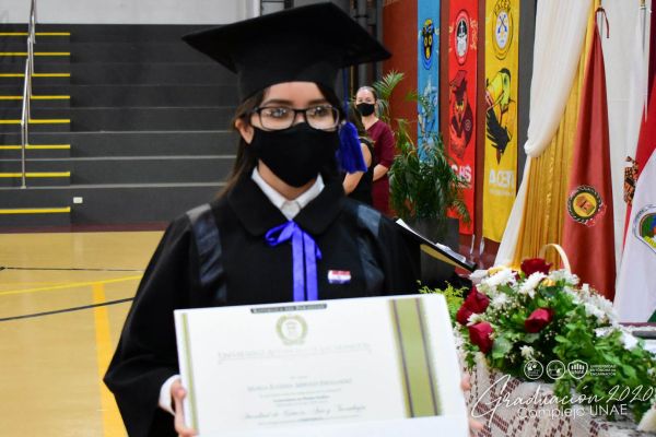 graduaciona-isede-unae-2020-79ac4c856a-b0ca-fb3c-737f-2e7f3ebc1a3eD17FF340-C297-A25B-AF67-E67654C074F2.jpg