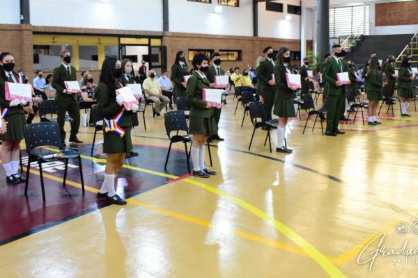 graduaci╟№n-colegio-divina-esperanza-unae-2020-121c7f55c3f-c03a-9949-ac45-8f09ed663870F8986EDB-3B1C-0B6C-E1F0-4AF9CA55D6F1.jpg