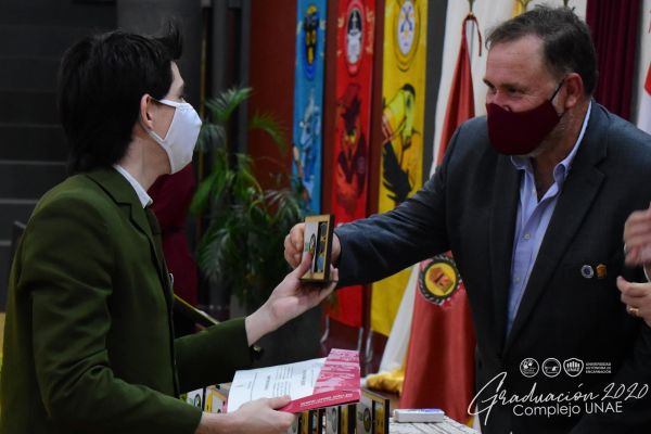 graduaci╟№n-colegio-divina-esperanza-unae-2020-91a9f9c19b-ae71-78a6-688d-b5c90b4693d769665B8A-825F-3955-BE0E-BABBF1E4AEC5.jpg
