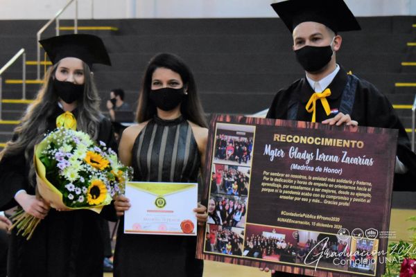 graduaci╟№n-unae-2020-1109c07317-dc19-fc89-dc5b-b925b25f38277AE007DB-FD95-6A97-9ABE-3E12B4CCD054.jpg