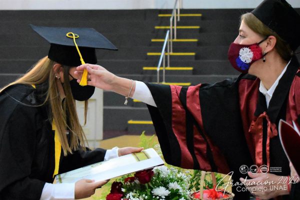 graduaci╟№n-unae-2020-17f78973c0-1d2f-a008-216f-8de59c6f98104E118908-CA03-0415-197D-B7C76AD21C29.jpg