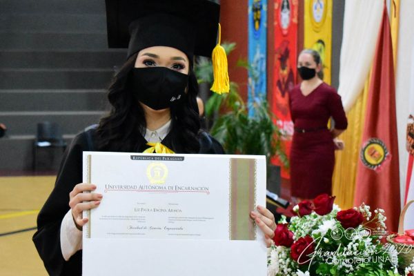 graduaci╟№n-unae-2020-239a7d961d-6882-d5f6-7f2a-00ab48d022cc0AEAD13E-B930-C1FC-1F53-0B98268E9F16.jpg