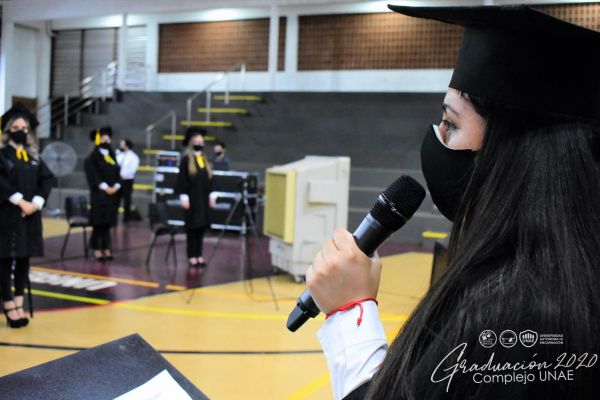 graduaci╟№n-unae-2020-47e1bb8987-df00-a41a-d6d5-af386b2171f5B4899CFD-BFD7-4707-EECE-6C17165DDEF9.jpg