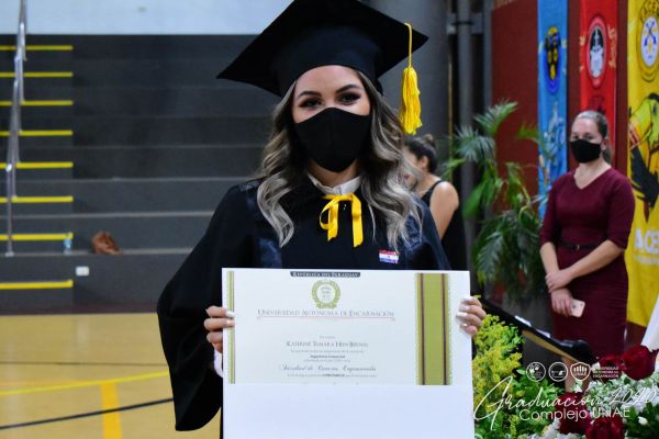 graduaci╟№n-unae-2020-69db796ac6-4a6e-0b54-238b-d411ecf1e145D6672729-A30C-C1A3-B355-FC4A6CA31A68.jpg