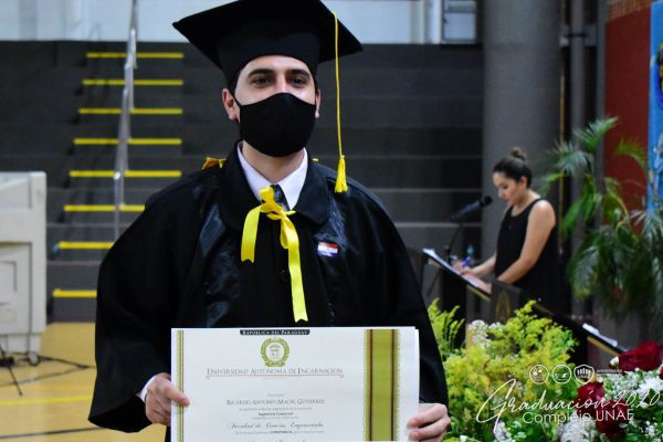 graduaci╟№n-unae-2020-713182d369-18eb-0ae9-6feb-99c716a08bee703A8523-987A-ACF3-9F77-2EEA80CCB2CB.jpg