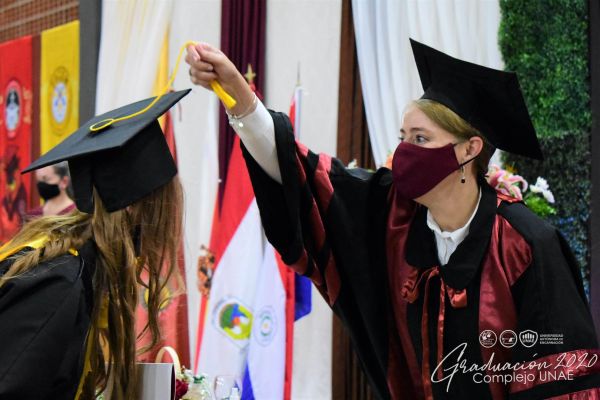 graduaci╟№n-unae-2020-728001f0d5-c8e3-6a8e-2618-4c04515756b812267568-CE1E-B470-1232-C807EBD22FA7.jpg