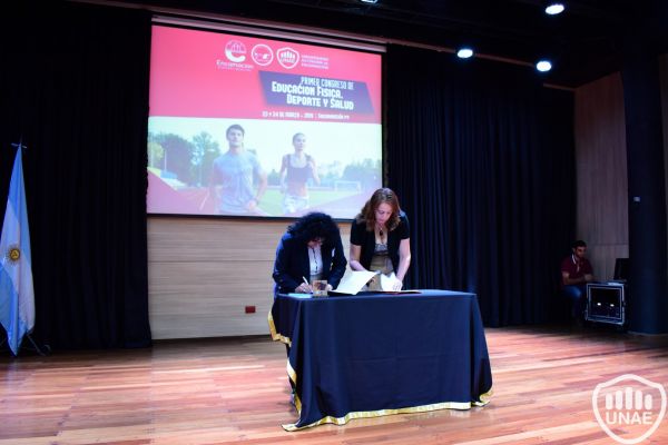 i-congreso-de-educacion-fisica-deporte-y-salud-dia-01-18D9569A0D-3232-FA35-DE0C-1111E6E8F749.jpg