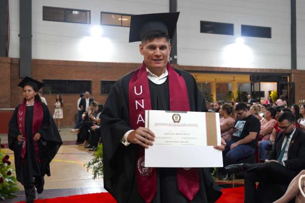 graduacion-247-unae-202408022B98-B917-3941-EEB6-214F04295E0E.jpg