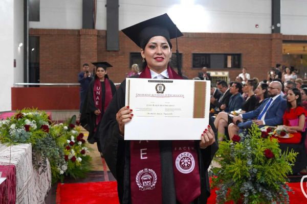 graduacion-401-unae-2024768FC160-D77B-5841-E641-2513E90A83E7.jpg