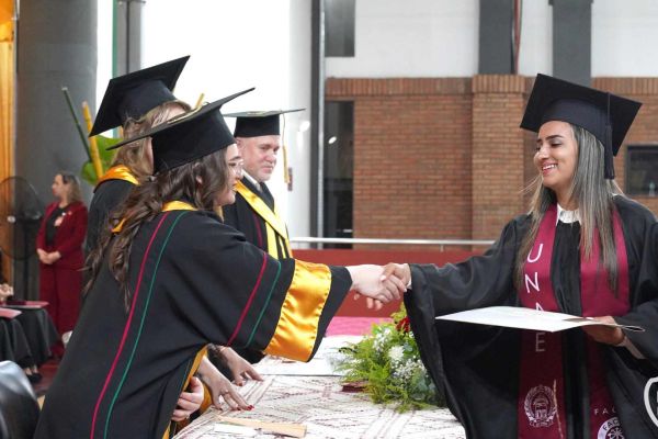 graduacion-414-unae-2024EA41B5E1-2CED-B559-FC53-FC513FDCB06E.jpg