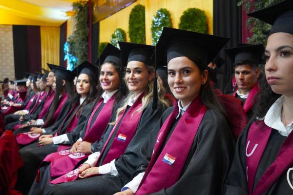 graduacion-531-unae-2024552F20C0-CC21-8833-B3EA-DFE22A307710.jpg