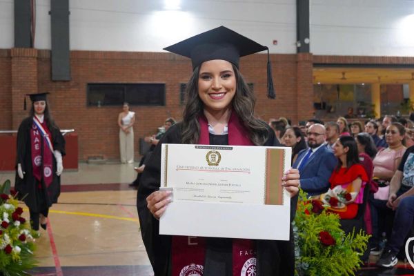 graduacion-556-unae-202426A477B4-15CD-CFDD-3355-9015B760B8C2.jpg