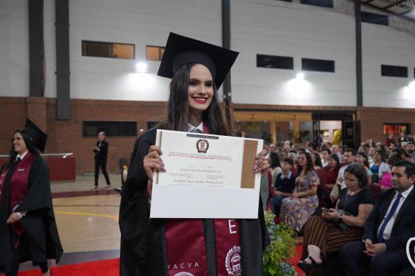 graducion-183-unae-2024E36B82A2-B041-6C9A-CABA-545E3E4DD1D1.jpg