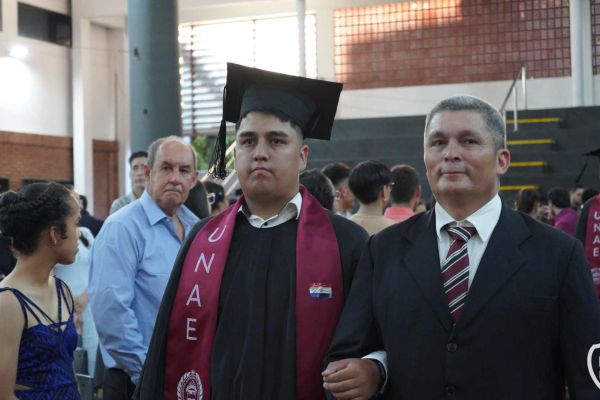 graducion-28-unae-2024B50C8C0D-8D4E-2DCB-0EAE-63EEBCF64218.jpg