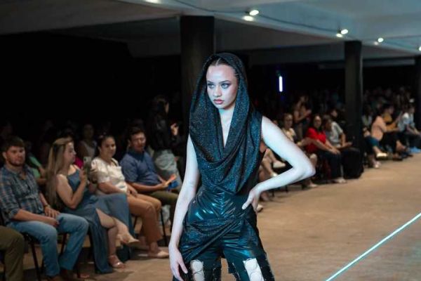 unae_desfile-105-unae-2024-unae-202460718C86-E74F-80B3-E0AE-4BAFE9179810.jpg