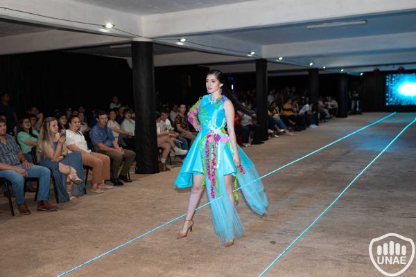 unae_desfile-236-unae-2024-unae-20240F183AEC-31A9-B977-C503-05EB84B8C9B9.jpg