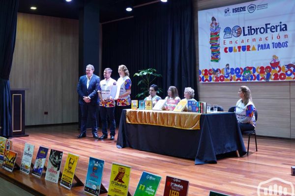 lanzamiento-libroferia-2024-52BCEC2BDF-1F65-857D-978B-49EC02E1E8E8.jpg