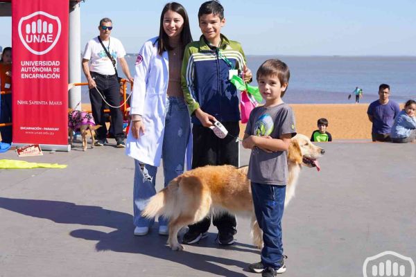 desfile-de-perros-21783CE6E6C-2E6B-112C-29EA-E31C4D272A7C.jpg