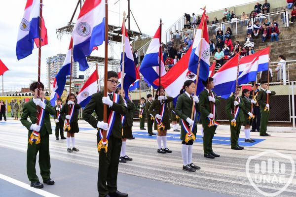 desfile-patrio-complejo-educativo-unae-35C30CF674-5317-B797-9F5A-D9679FE8BDA5.jpg