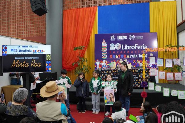 libroferia-encarnación-2024-03-281C9FCA03-6600-AC29-E99D-FD293904FC66.jpg