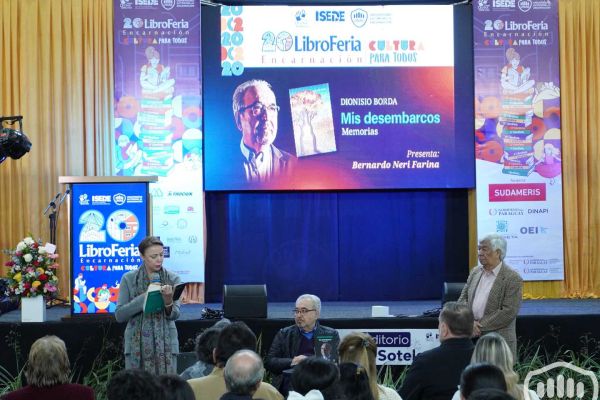 libroferia-encarnación-2024-03-9A1AD3057-52D1-B7D1-09F5-F59E16E58B13.jpg