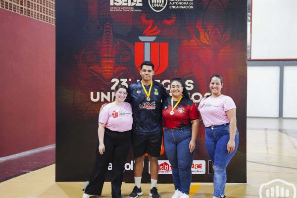 juegos-universitarios-unae-isede-premiacion-3186DCC8C1-D2BE-0625-626E-9C785E4B5044.jpg