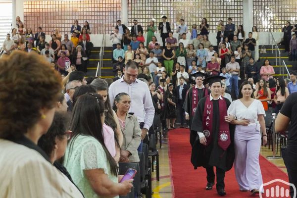 graduacion-unae-233B664265-E4F9-6F3B-07A6-BA0034470D40.jpg
