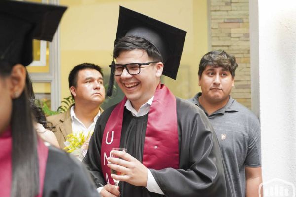 graduacion-unae-85275A905-2C76-8473-8D20-432FC95F5044.jpg