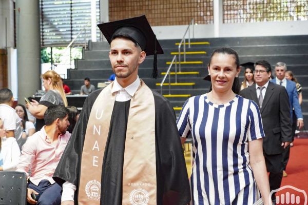 graduacion-posgrado-2024-14CCE6AC3A-B722-F366-D1B9-24A18D1EB450.jpg