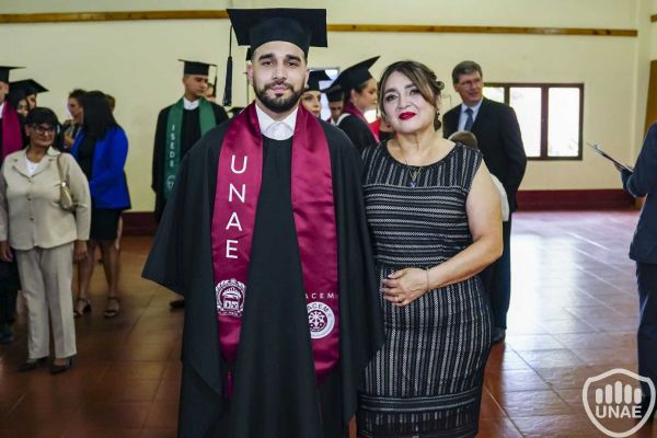 graduacion-colonias-unidas-2024-1071B5D77C7-1B4D-49A2-8D27-B1A2B08B5D43.jpg