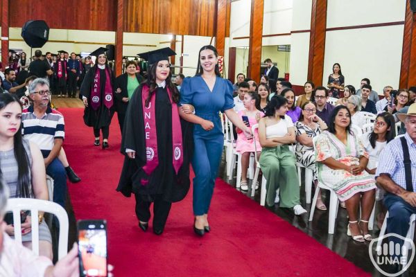 graduacion-colonias-unidas-2024-1324AD30721-5BDA-EBD2-A16C-1CCBDEA3F666.jpg
