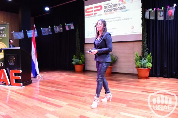 ii-congreso-de-educacion-y-psicopedagogia-viernes-unae-isede-59BF6C5422-C6A4-49C2-7A1D-6D6E359B1F67.jpg