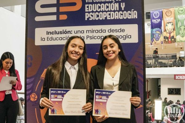 congreso-de-educacio-36B7B37965-2EB4-BEF9-FF63-632183A8C5E9.jpg