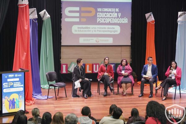 congreso-de-educacio-734F1A5D91-DDA3-73B2-2E6D-C47B20CC4817.jpg