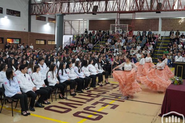 graduacion-12FF5B2905-7D0B-658E-F99C-9D09F1E7AB49.jpg