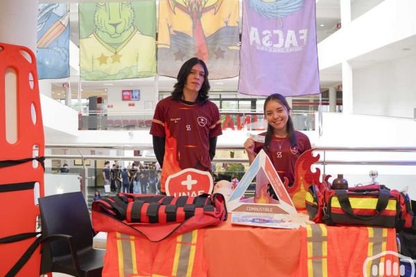 college-day-47C9A7766E-3398-C1D9-0FF1-C2810DDDE06A.jpg