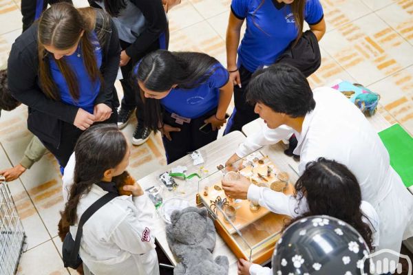 college-day-7079CDB7FD-C8E0-8EB2-F831-34FE3F0C90B1.jpg