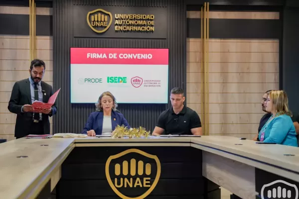 prode-y-unae-firma-de-convenio-353EA2301-EED3-BD13-D897-5C1BA6127799.webp