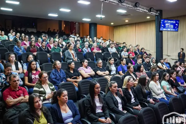 libroferia-encarnacion-15F09372C1-1C28-5747-FB1E-D62414733FB2.webp