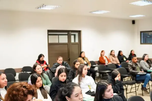 encuentro-158735C666-B295-0EF4-7417-F6BDDE905A11.webp