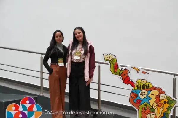 encuentro-547FE703B2-59C2-B090-E093-ADB42EEB668E.webp