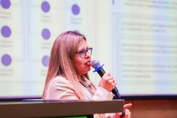 encuentro-dia-01-11B26013F3-4490-E9B4-4CEC-56E7023B9AF4.webp