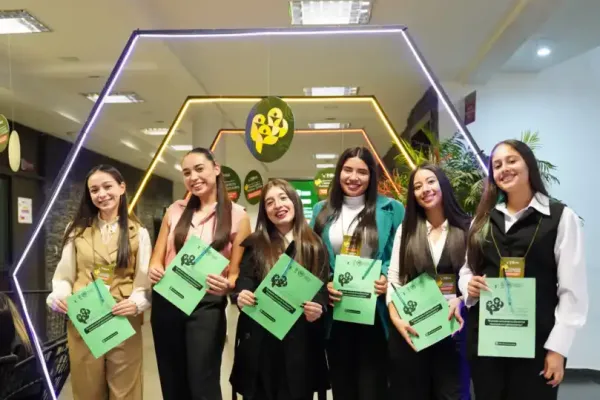encuentro-dia-01-2077110C15-1F5F-698E-25A3-3D6AD0F2F719.webp